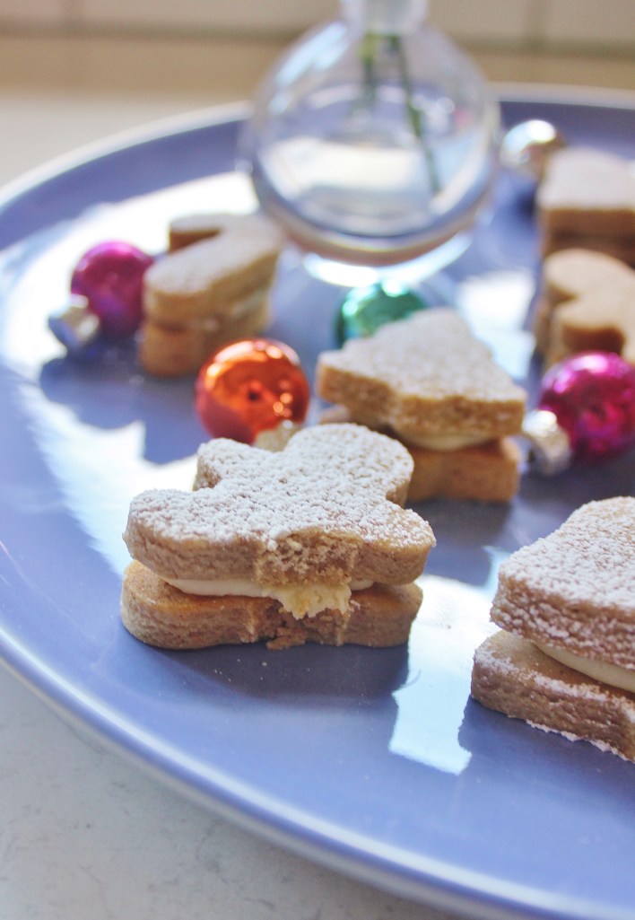 Caramel filled cinnamon men