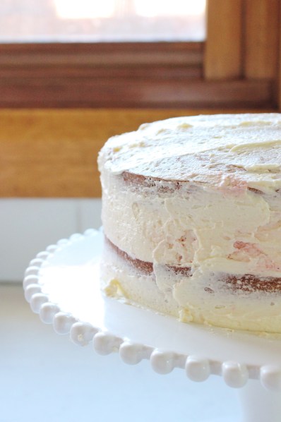 Champagne pop rocks cake and New Year’s Eve – Baking with Gab