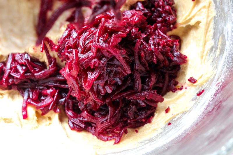 Beetroot cupcakes (2 of 13)