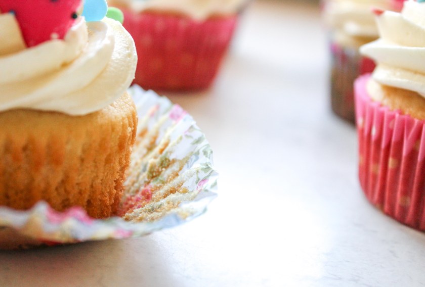 White chocolate cupcakes (9 of 13)