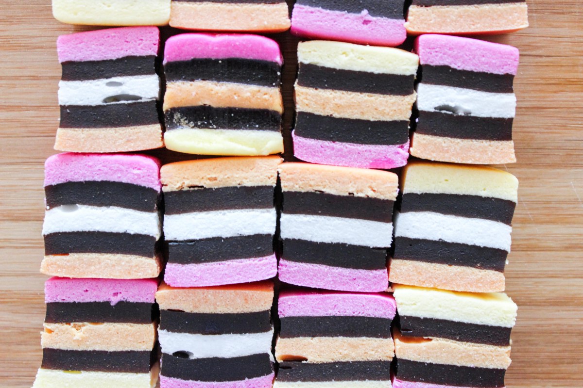 No-bake chocolate pumpkin cheesecake and&nbsp;Halloween